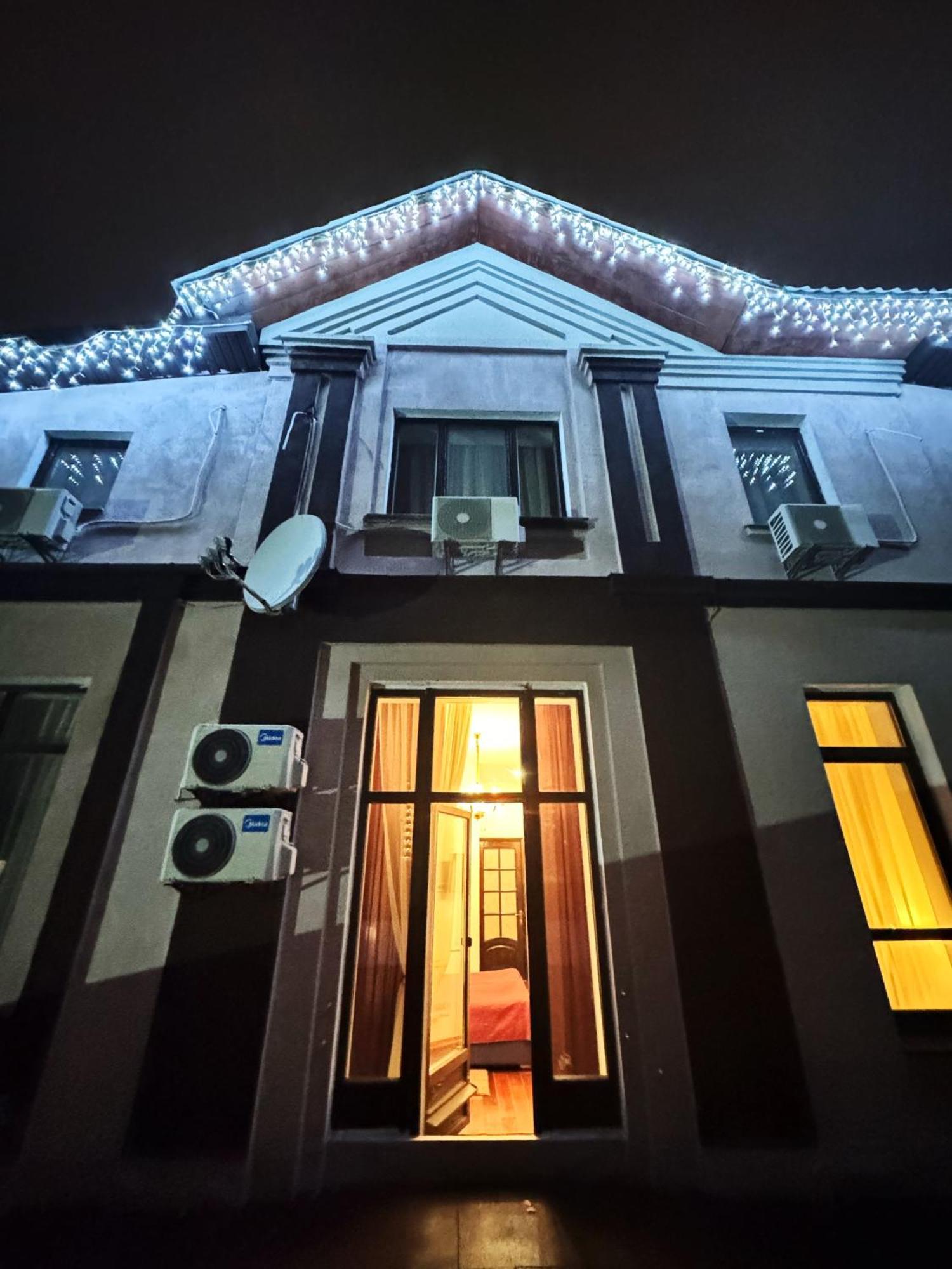 Signeev'S Villa Kiev Exteriör bild